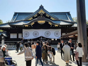 靖国神社の立派な本殿